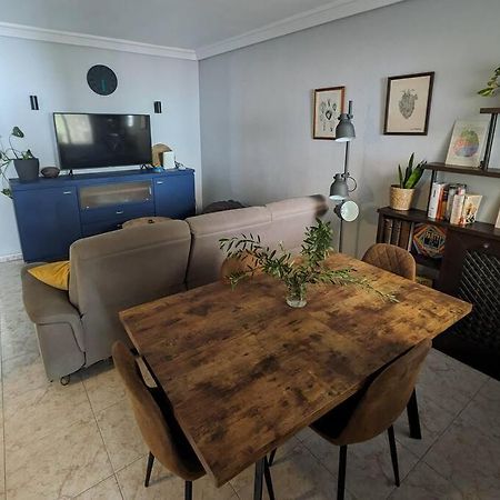 Acogedor Apartamento Y Parking Madrid Exterior foto